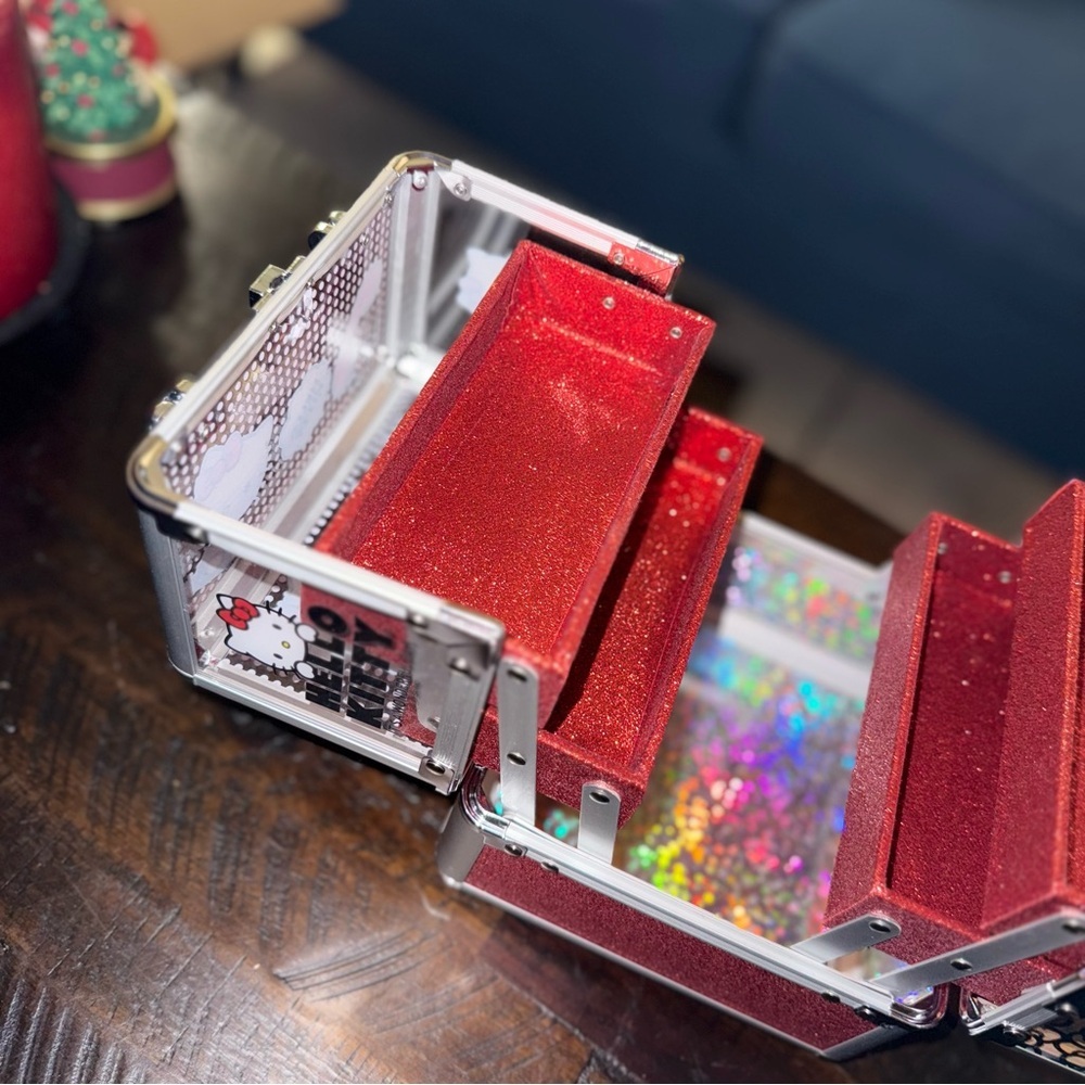 Hello Kitty Sanrio Foldable Makeup Glitter Travel Box Gift For Girls Woman New - Picture 12 of 16